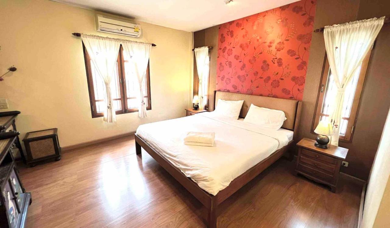 Plumeriahome Near Walking Street Чиангмай Екстериор снимка